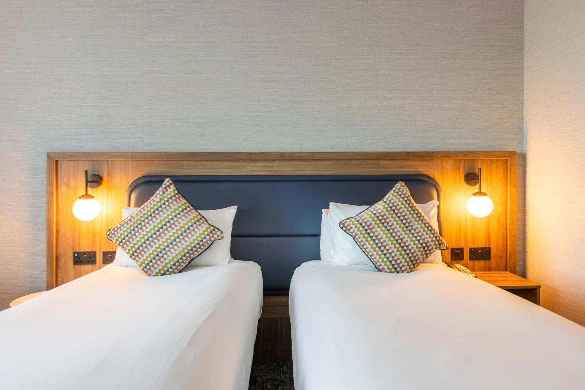 Crowne Plaza Birmingham Nec By Ihg Hotel Bickenhill Exterior foto