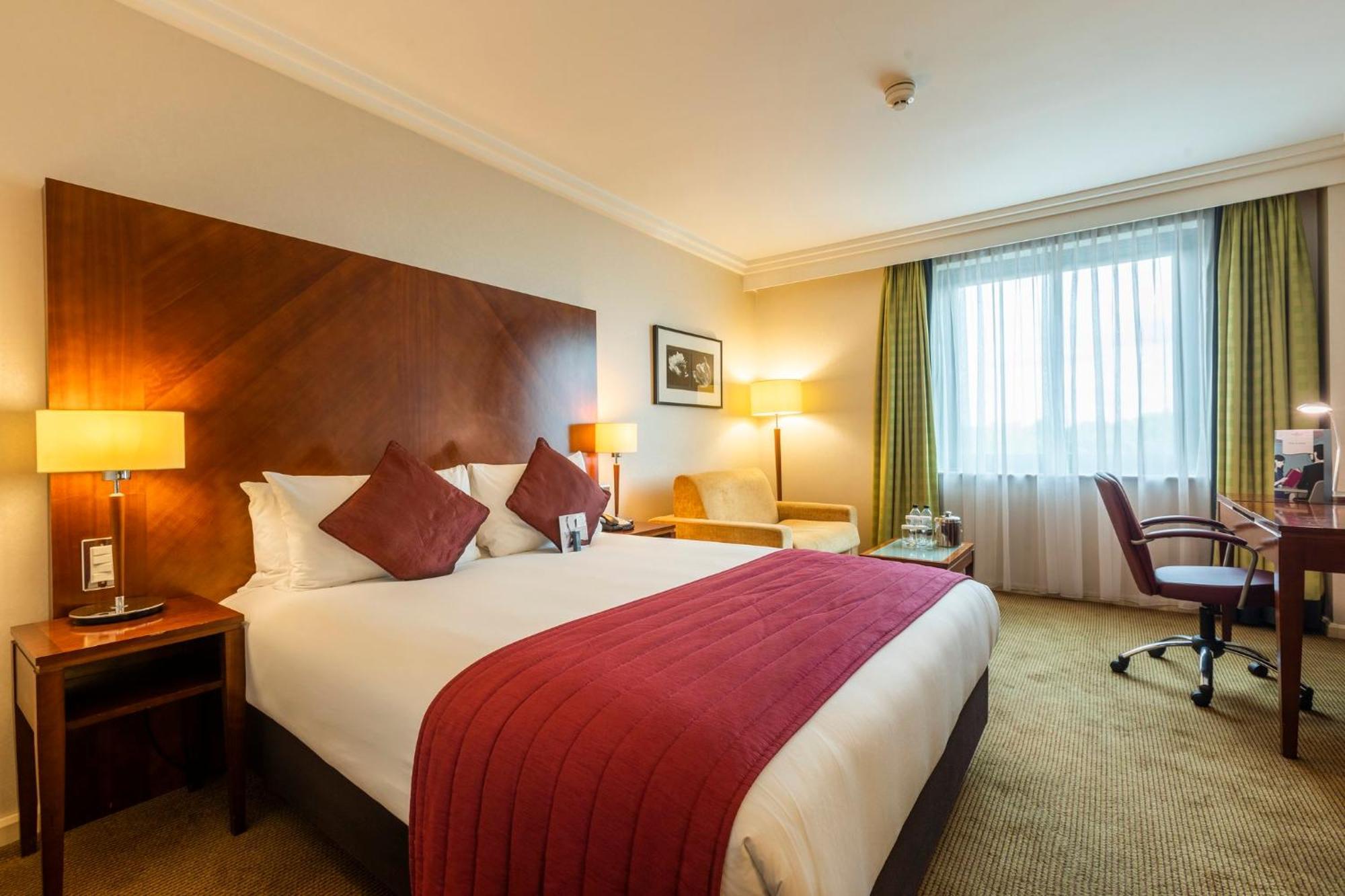 Crowne Plaza Birmingham Nec By Ihg Hotel Bickenhill Exterior foto